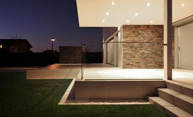 AQSO arquitectos office. Fragmented house. Entrance