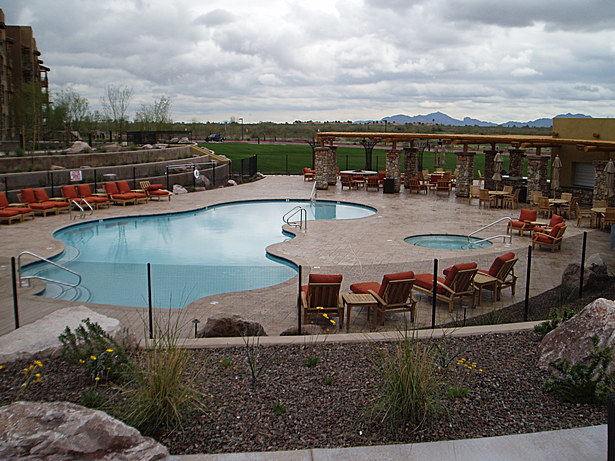 large community pool