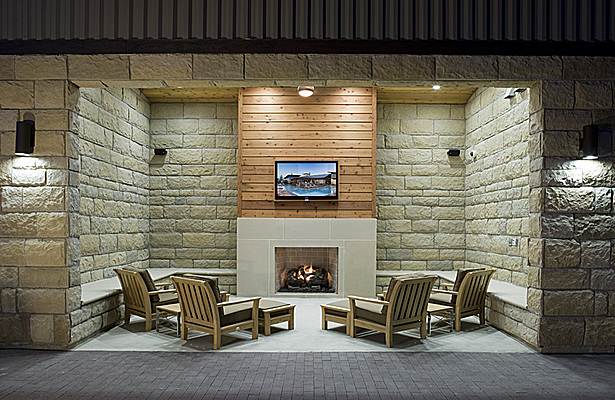 Outdoor fireplace