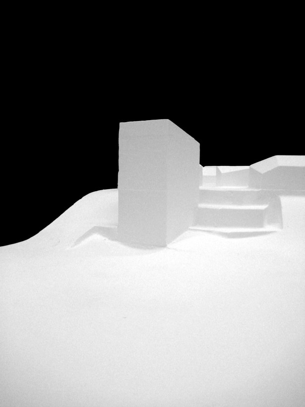 Massing model of the building at the landscape/city threshold