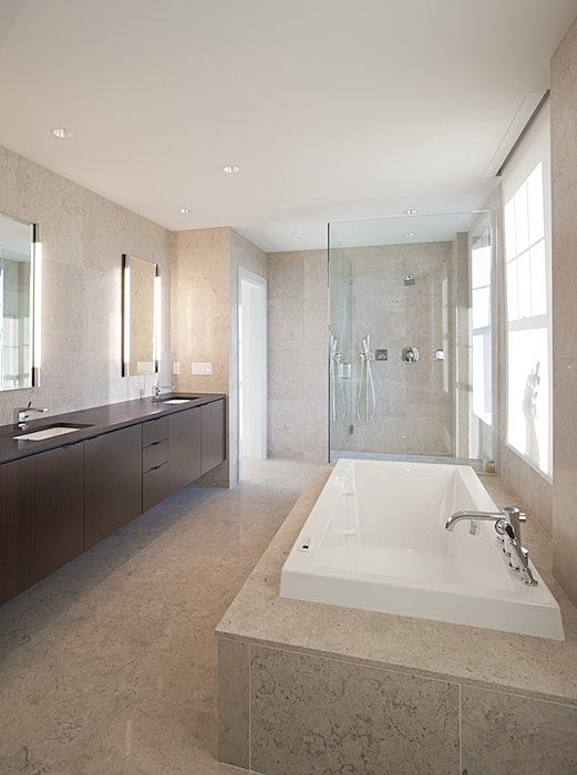 master bath - gascogne blue limestone