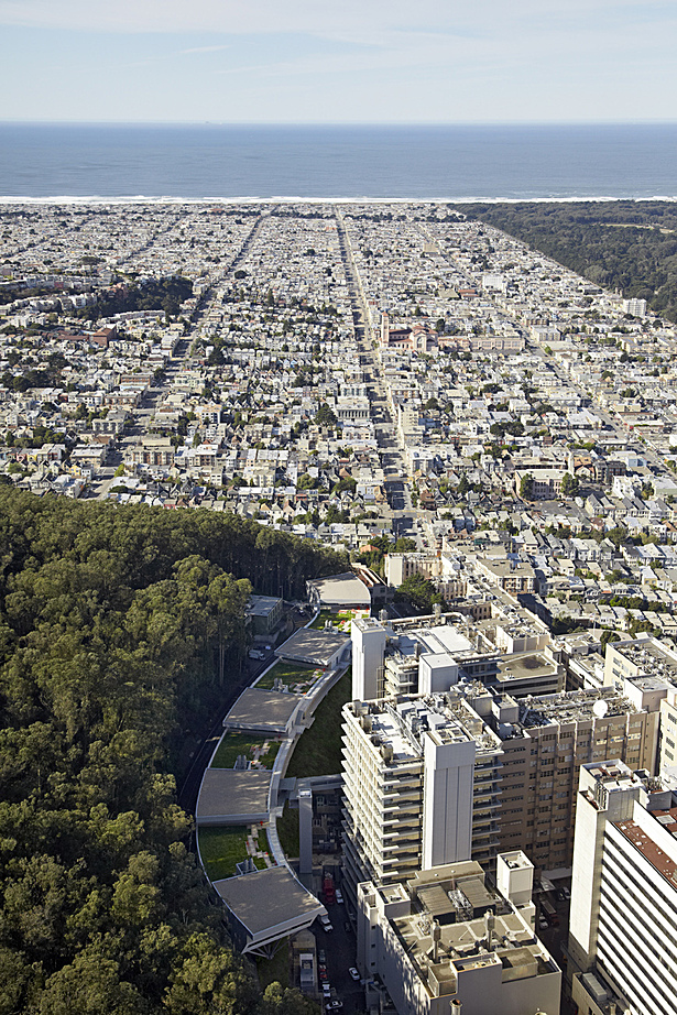 Photo courtesy of Rafael Viñoly Architects, Copyright Bruce Damonte