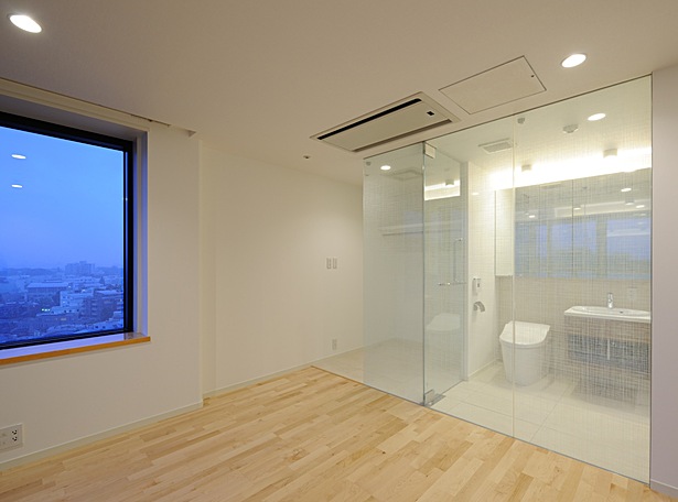 bedroom overlooking the bath room