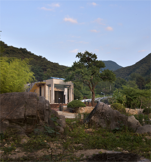 House of San-jo Photo 01