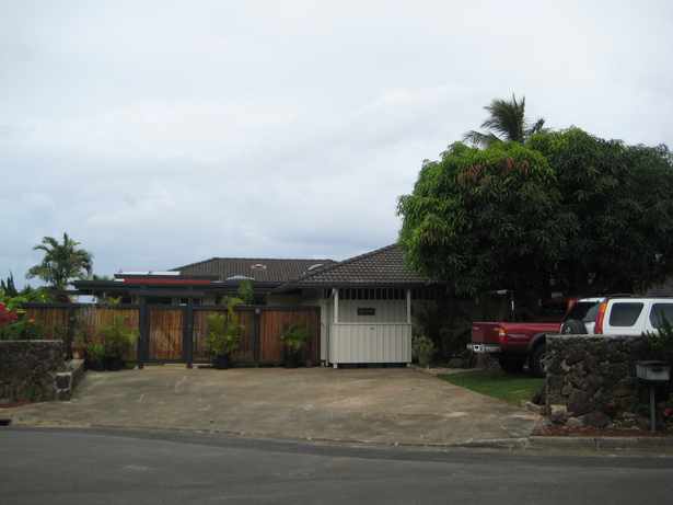 New Front site wall and gate