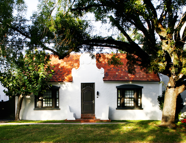 Front Elevation, Cape Dutch House, Photo by Ariela Grossman
