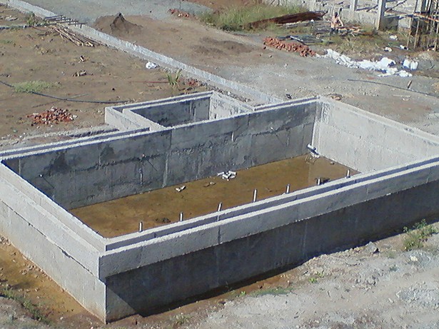 LEisure Pool 