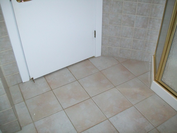 Existing bath photo