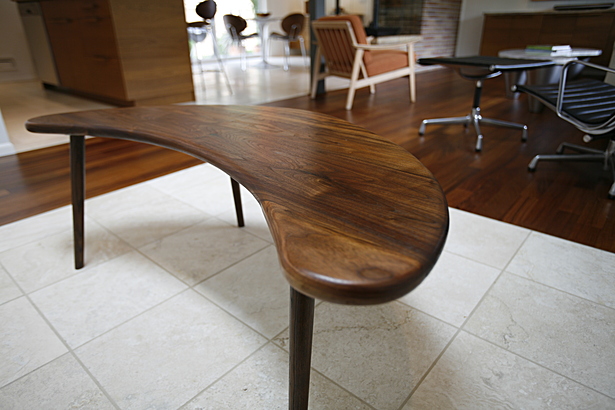 Boomerang Bench