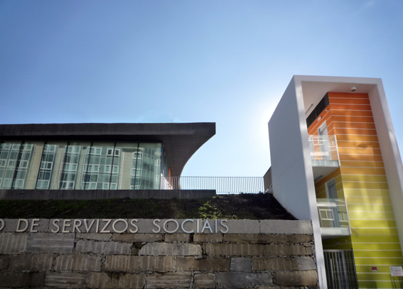Center of Social Services in Montealto (A Coruña. Spain) NAOS ARCHITECTURE