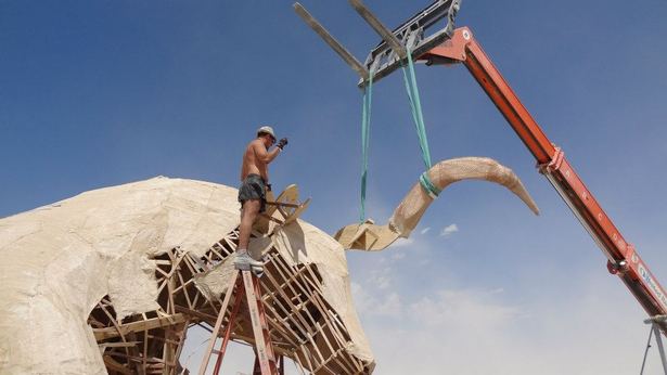 Construction on playa.