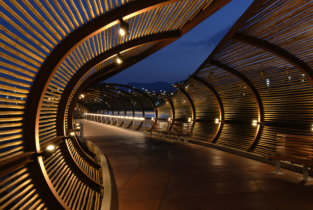 View in the evening from within the armature at the bridge