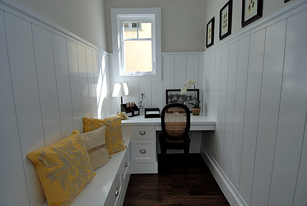 Pantry / Desk