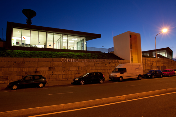 Center of Social Services in Montealto (A Coruña. Spain) NAOS ARCHITECTURE