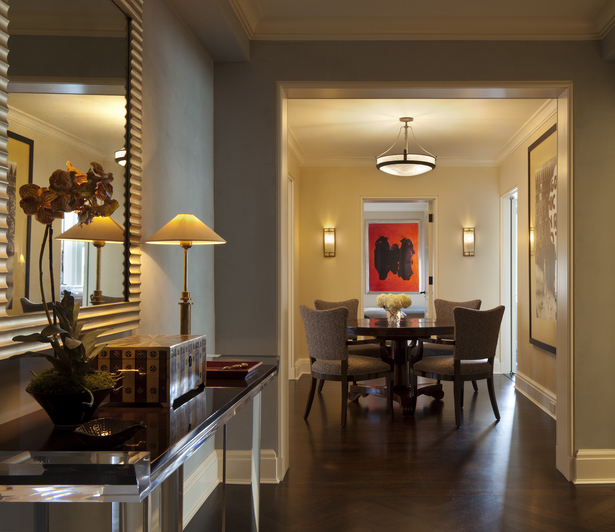 From Entry Hall to Dining