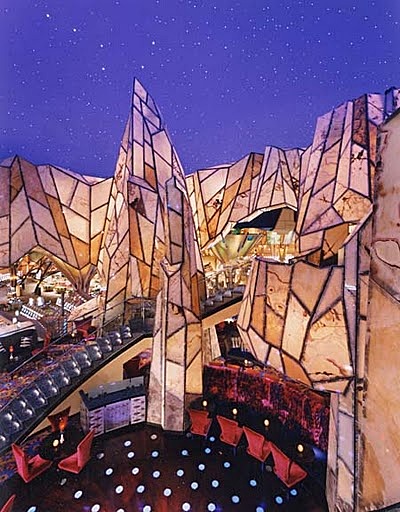 Wombi Rock, Mohegan Sun