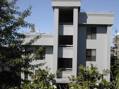 4 unit-2 floor units - steep site