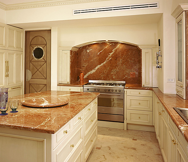 Townhouse. Kitchen.