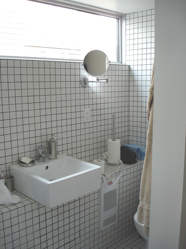 mosher cottage washroom