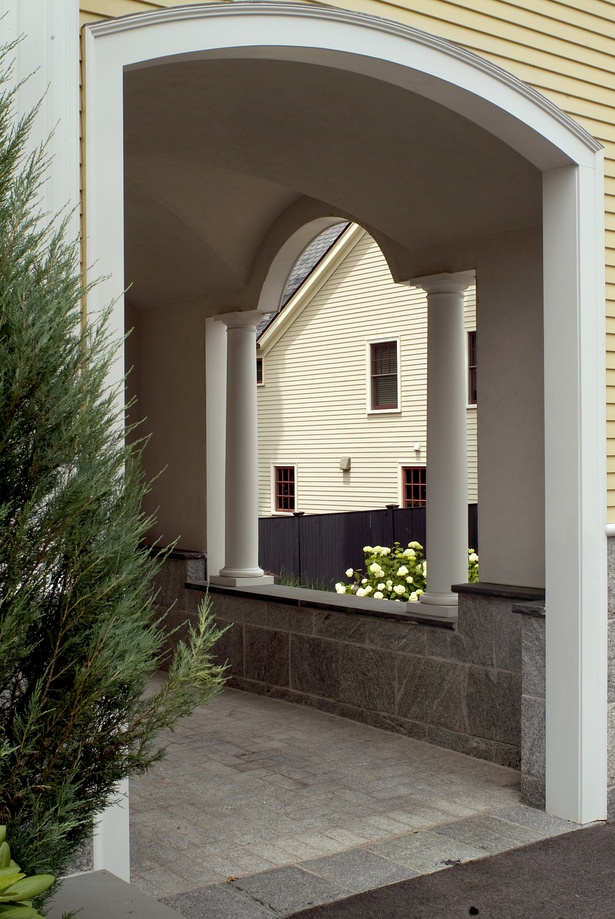 Porte Cochere