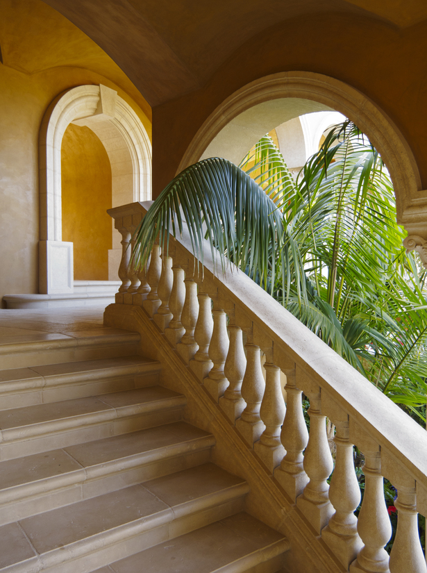 Entry Breezeway
