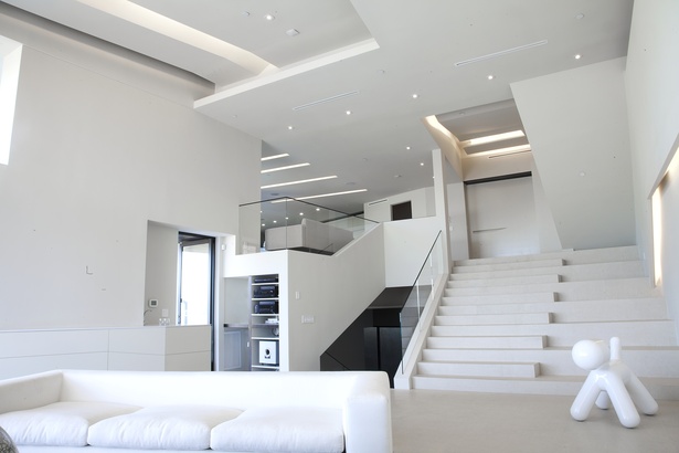 View of grand room toward kitchen (photo: Imeh Akpanudosen)
