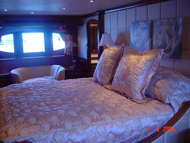 MoonSand - Interior Master Suite