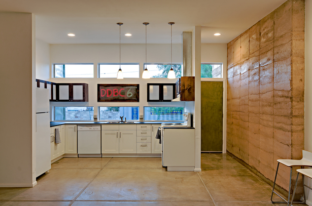 finished entry + kitchen (photography by Liam Frederick)