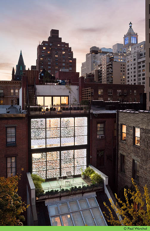 LED inhabited glass facade. 
