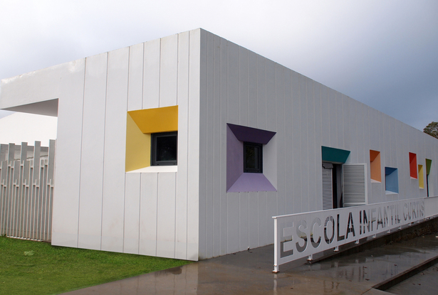 Nursery School in Curtis, A Coruña (Spain) NAOS ARCHITECTURE