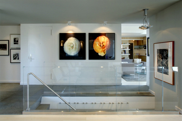 Park Deux Stair/Hall. Photo: T.G. Olcott