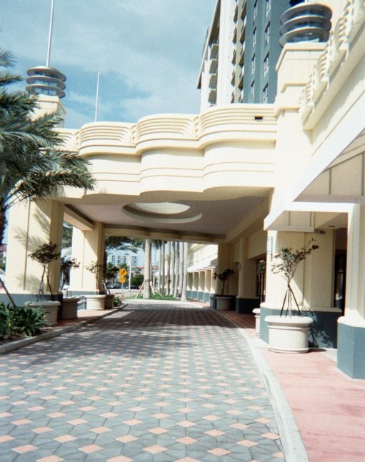 Porte Cochere Side View