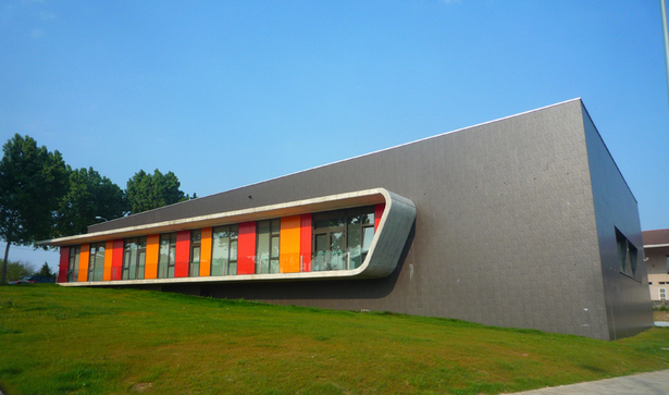 Dance School Oleiros.(A Coruña, Spain) NAOS ARCHITECTURE