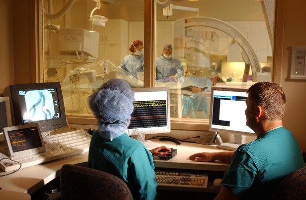 Galicia Heart Hospital ER + CT Additions - Worked with complex healthcare programing for labs and CT equipment.