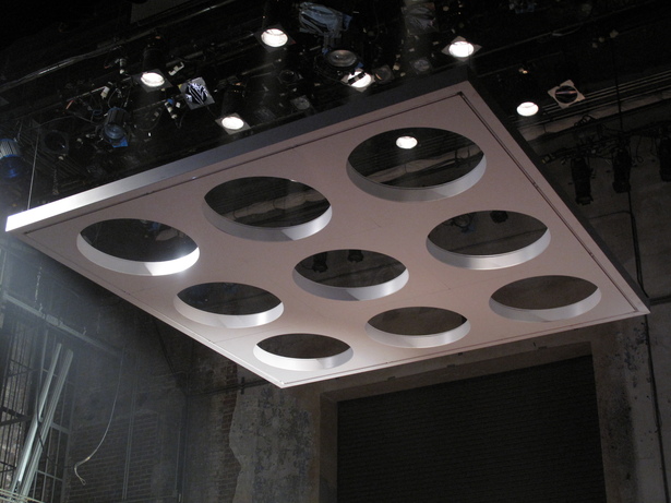 Set Ceiling