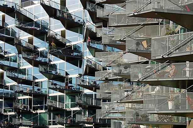 Verticle community