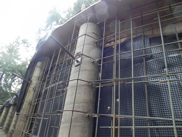 Ready for shotcrete. Now if it would only stop raining...