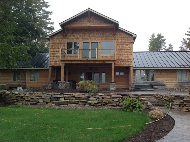 Lake House Facade