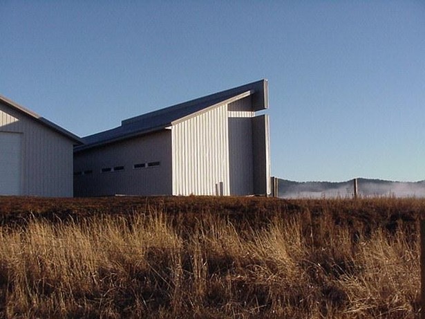 Barn