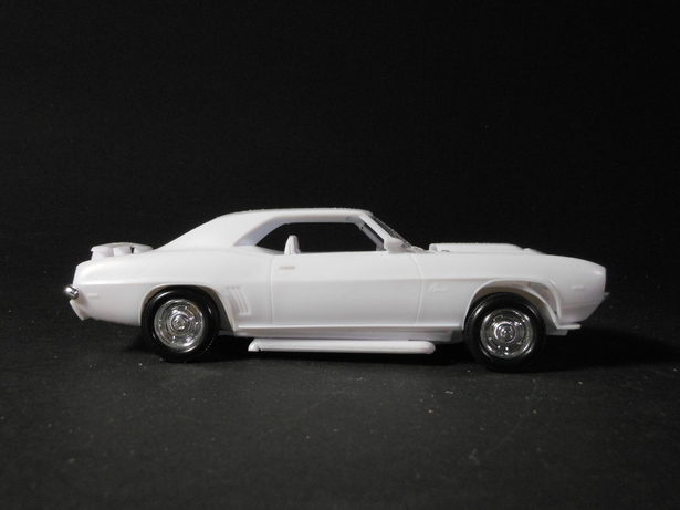Actual 1/24 Model Car