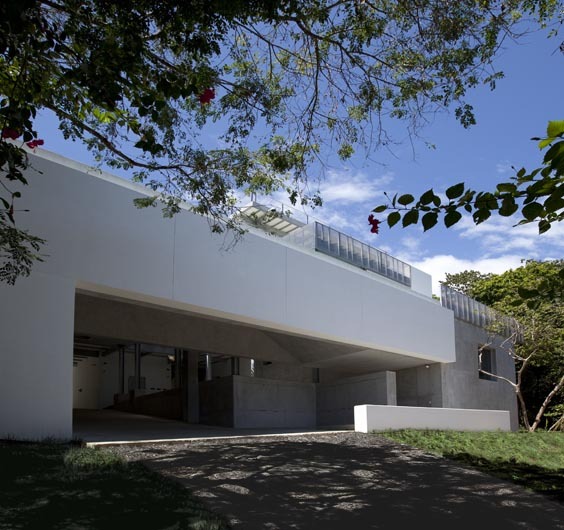entry at grade