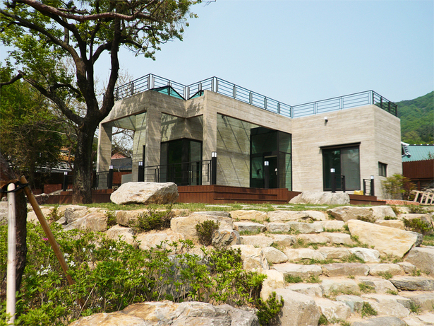 House of San-jo Photo 17