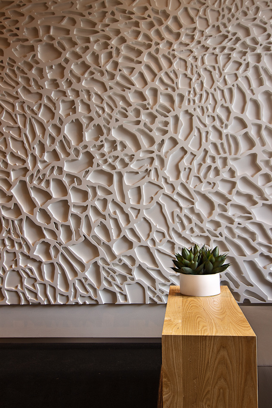 Detail of the textured wall.