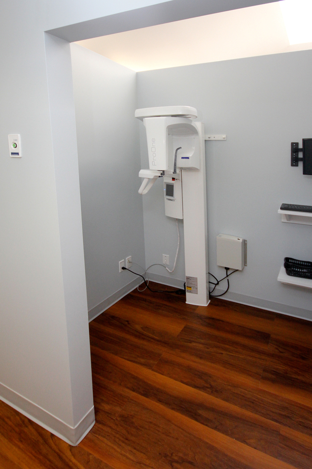 The x-ray room with an open ceiling to the skylight above