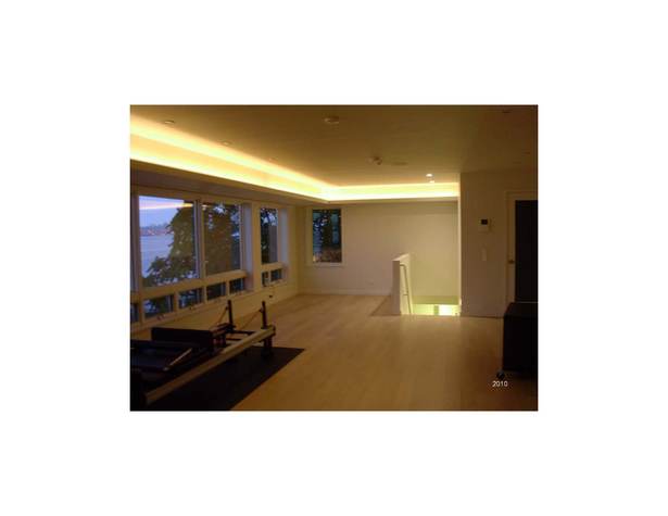 Level 3, Finished Yoga Studio