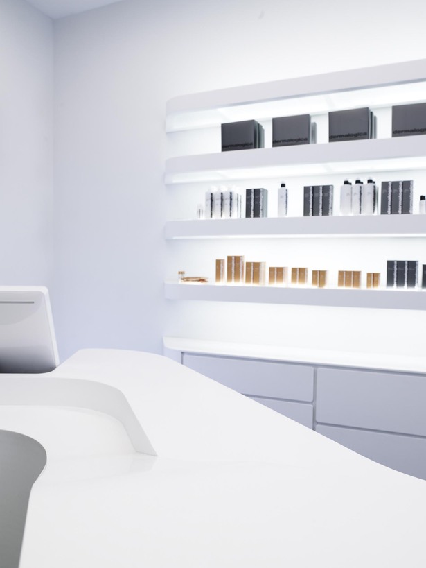 Ground Floor reception desk 