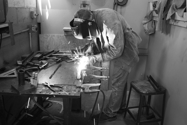 Welding the corner columns