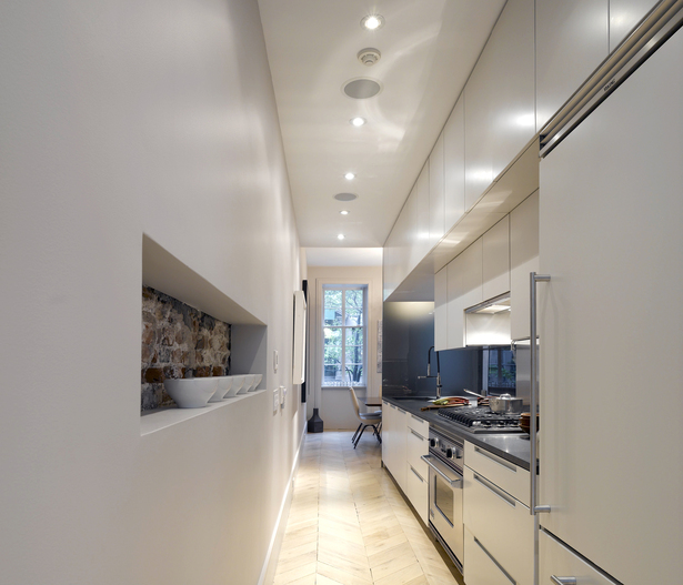Through the kitchen to the dining room