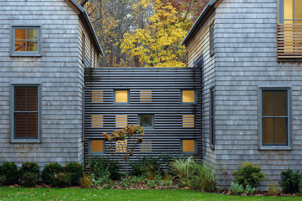 Four Gables Breezeway. Photo: T.G. Olcott.