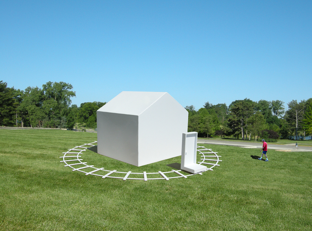 HOUSE WITH ORBITING DOORWAY